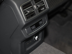 2024款 40 TFSI 豪华型