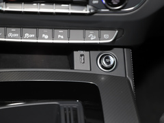 2024款 40 TFSI 豪华型