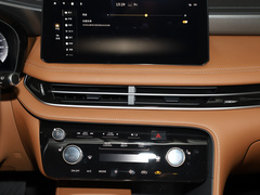 2024款 2.0T 四驱卓越版