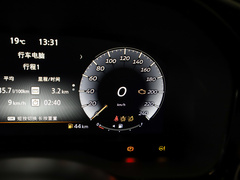2024款 2.0T 四驱卓越版