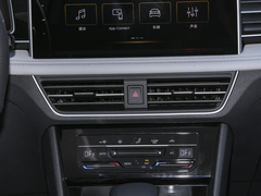 2024款 300TSI 自动两驱智享版