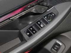 2024款 530Li 领先型 豪华套装