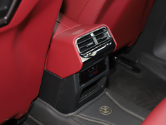 2024款 530Li 领先型 豪华套装