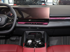 2024款 530Li 领先型 豪华套装