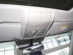 2024款 TSI330 5座两驱实力版