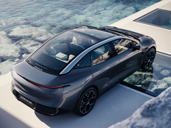 2024款 后驱版 75kWh