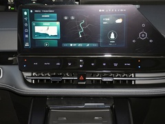 2024款 2.0T 两驱全球行版