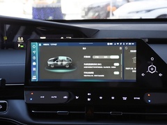 2024款 2.0T 两驱全球行版