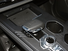 2024款 2.0T 两驱全球行版