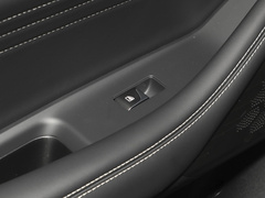 2024款 2.0T 两驱悦享型