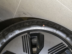 2023款 512km 超享版