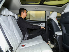 2023款 512km 超享版