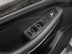 2023款 1.5L DE-i 100KM畅享型 7座