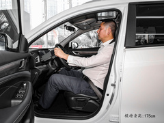 2023款 1.5L DE-i 100KM畅享型 7座