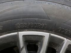 2024款 1.5T 手动洋房 5座 