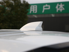 2024款 1.5T 手动洋房 5座 