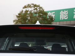 2024款 1.5T 手动洋房 5座 