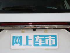 2024款 1.5T 手动洋房 5座 
