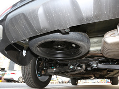2024款 1.5T 手动洋房 5座 