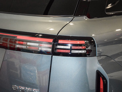 2023款 1.6T 两驱都市版豪华型