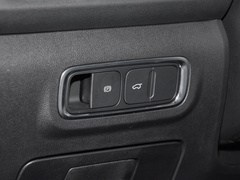 2023款 1.6T 两驱都市版豪华型