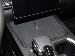2023款 1.6T 两驱都市版豪华型