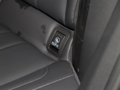 2023款 1.6T 两驱都市版豪华型