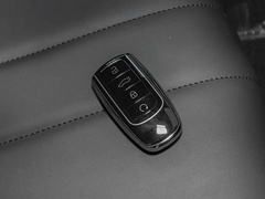 2023款 1.6T 两驱都市版豪华型