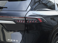2023款 2.0T 自动两驱尊贵版 5座