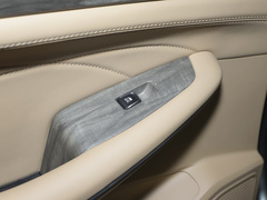 2023款 1.5L DE-i 100KM臻享型 7座 