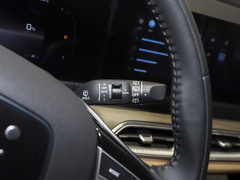 2023款 1.5L DE-i 100KM臻享型 7座 