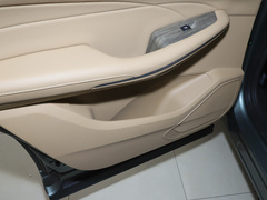 2023款 1.5L DE-i 100KM臻享型 7座 