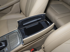 2023款 1.5L DE-i 100KM臻享型 7座 