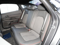 2024款 2.0T  N Line Air 