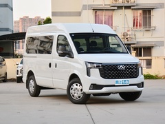 2024款 傲运通PRO 2.0T AMT 短轴中顶  56座 