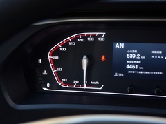 2024款 傲运通PRO 2.0T AMT 短轴中顶  56座 