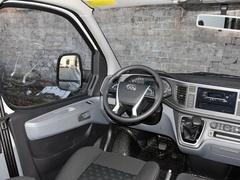2024款 傲运通PRO 2.0T AMT 长轴中顶  6789座 