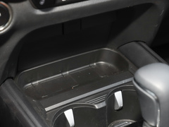 2023款 2.5L HEV 四驱尊行版