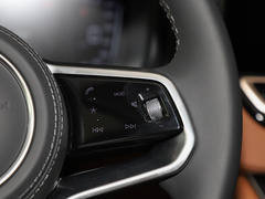 2024款 2.0T 四驱商务版