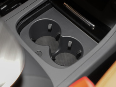 2024款 2.0T 四驱商务版
