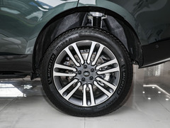 2024款 3.0 L6 400PS 盛世加长版