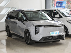 2024款 605km 高山加长续航版 七座