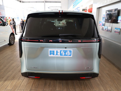 2024款 605km 高山加长续航版 六座