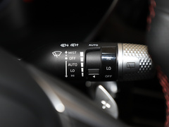 2024款 2.0T 后驱豪华版
