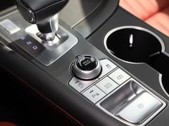 2024款 2.0T 后驱豪华型 Shooting Brake 