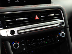 2024款 2.0T 后驱豪华型 Shooting Brake 