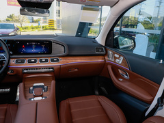 2024款 GLS 450 4MATIC 豪华型