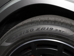 2024款 AMG GLA 35 4MATIC