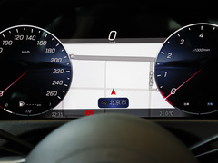 2024款 E 300 L 时尚运动型