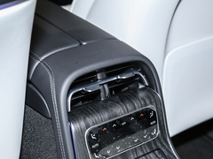 2024款 E 300 L 豪华型